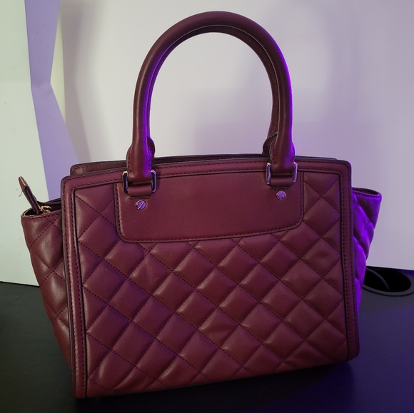 Micheal Kors Selma Medium Quilted Leather Satchel - Unused - Burgundy - Picture 2 of 7